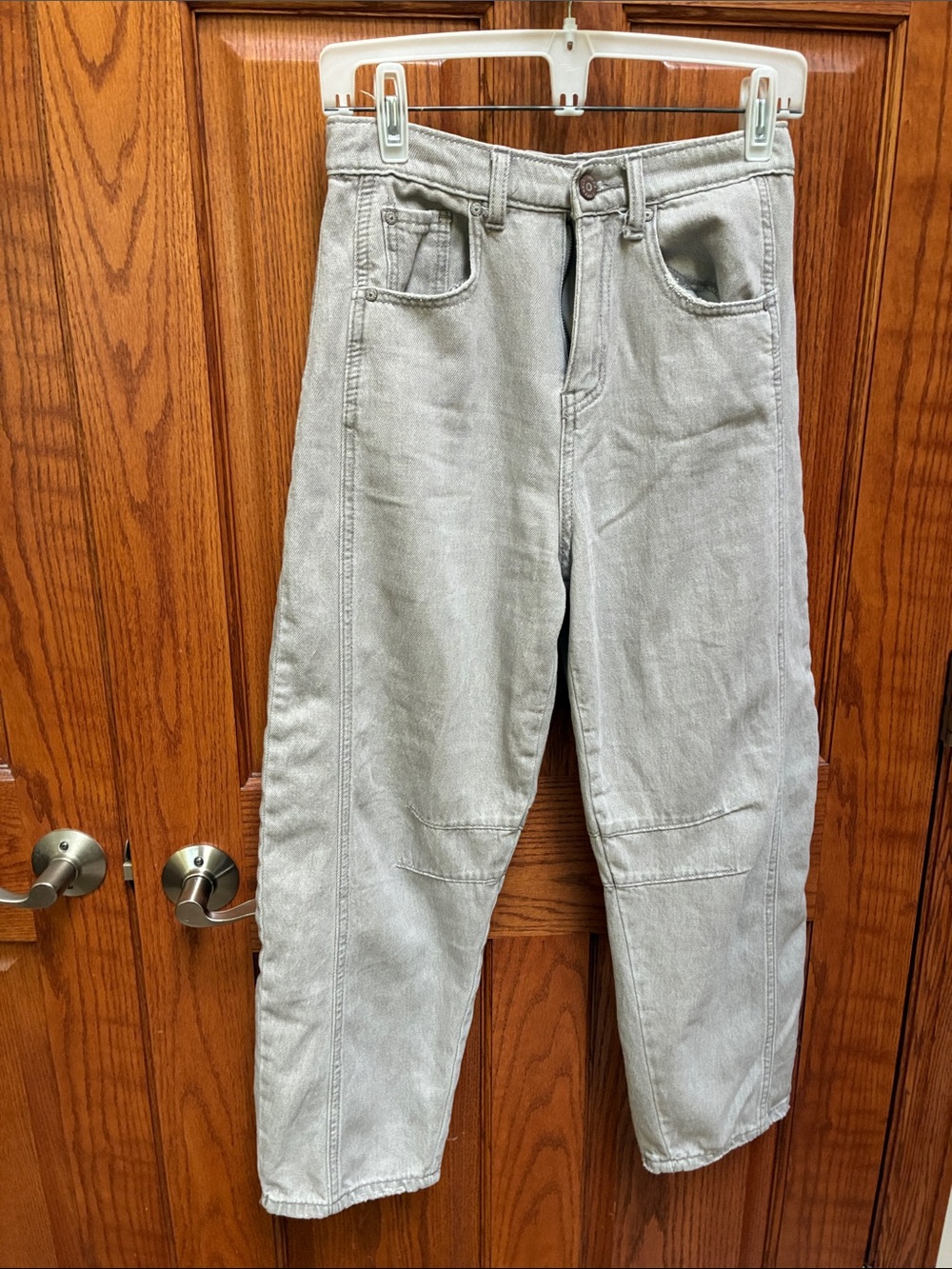 Sincerely Jules  Beige High-Waist Barrel Leg Jeans, Size 3/26